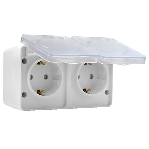 AtlasDesign Profi54 белый розетка открытая 2-мест шторки IP54 